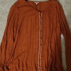 Women's long sleeve top